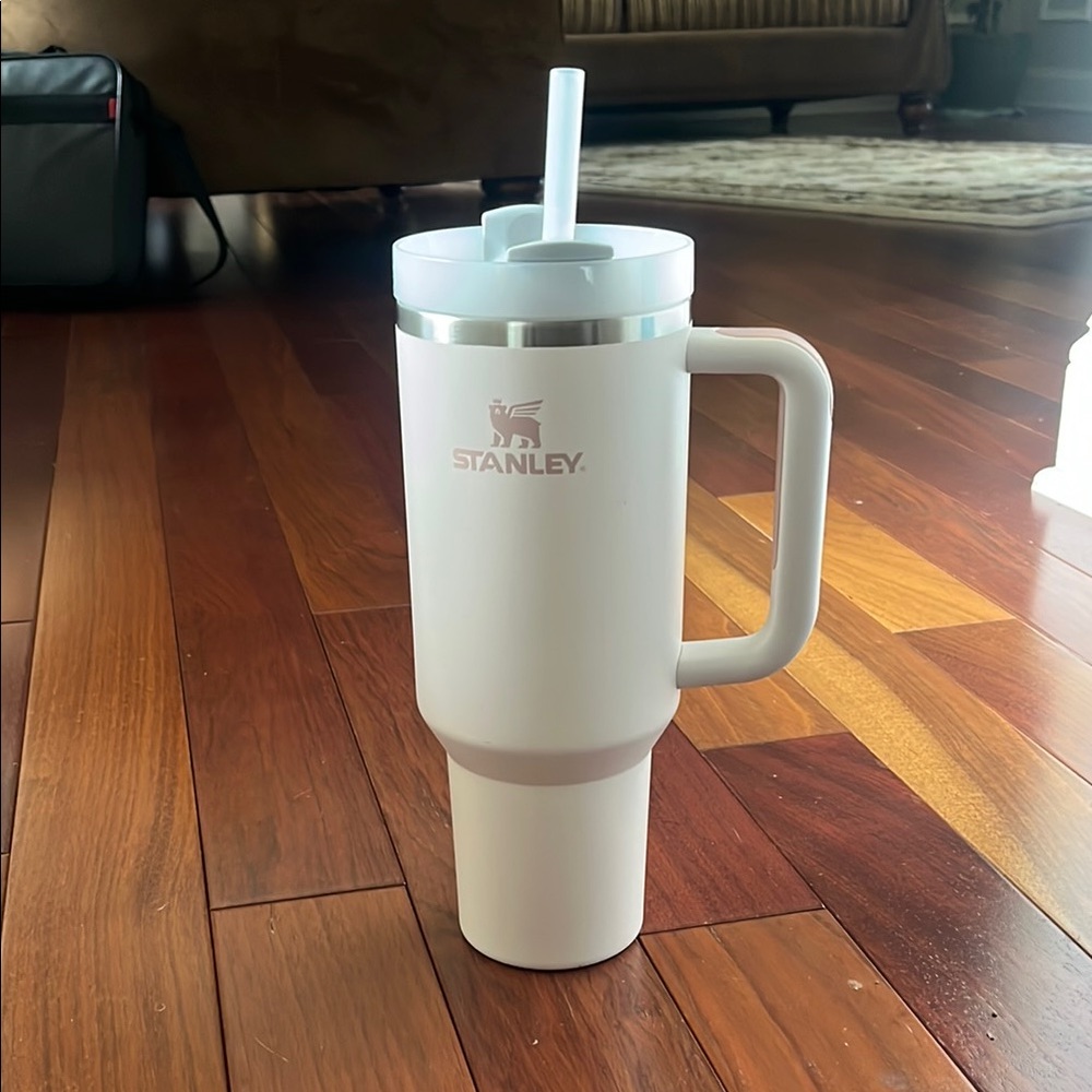 Light pink 45oz Stanley